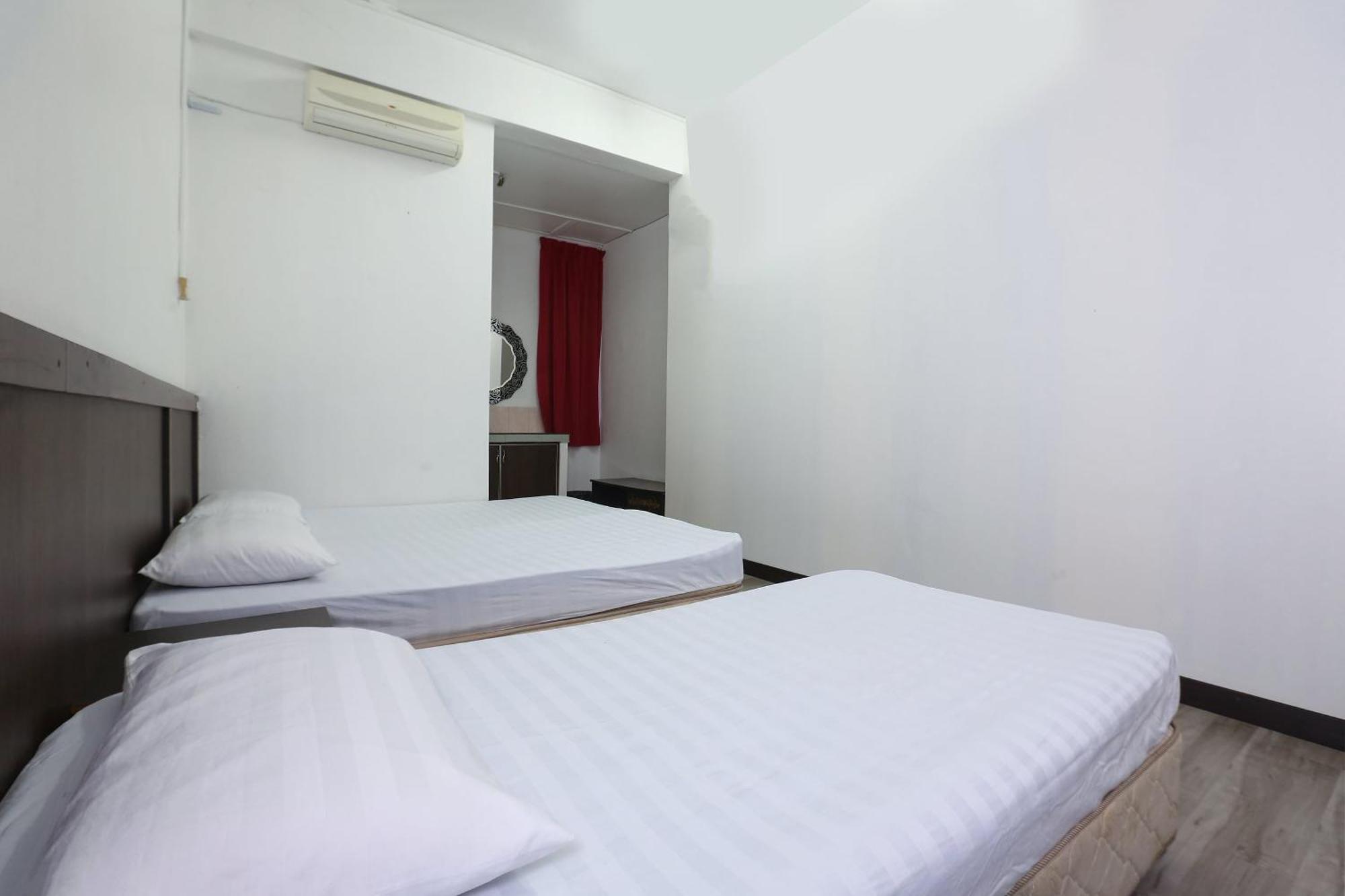 Oyo 89755 D&D Budget Inn Kota Bharu Zewnętrze zdjęcie