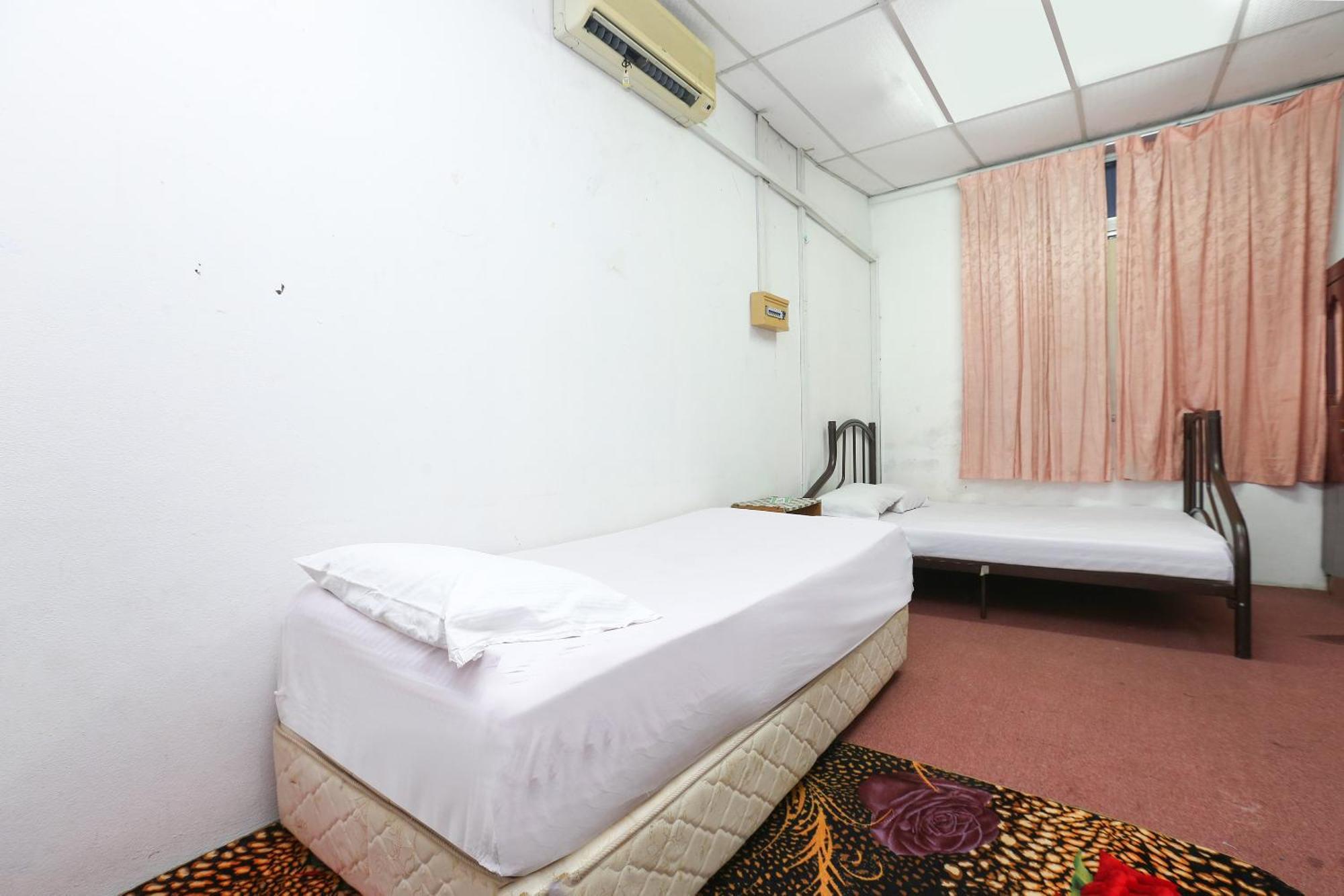 Oyo 89755 D&D Budget Inn Kota Bharu Zewnętrze zdjęcie