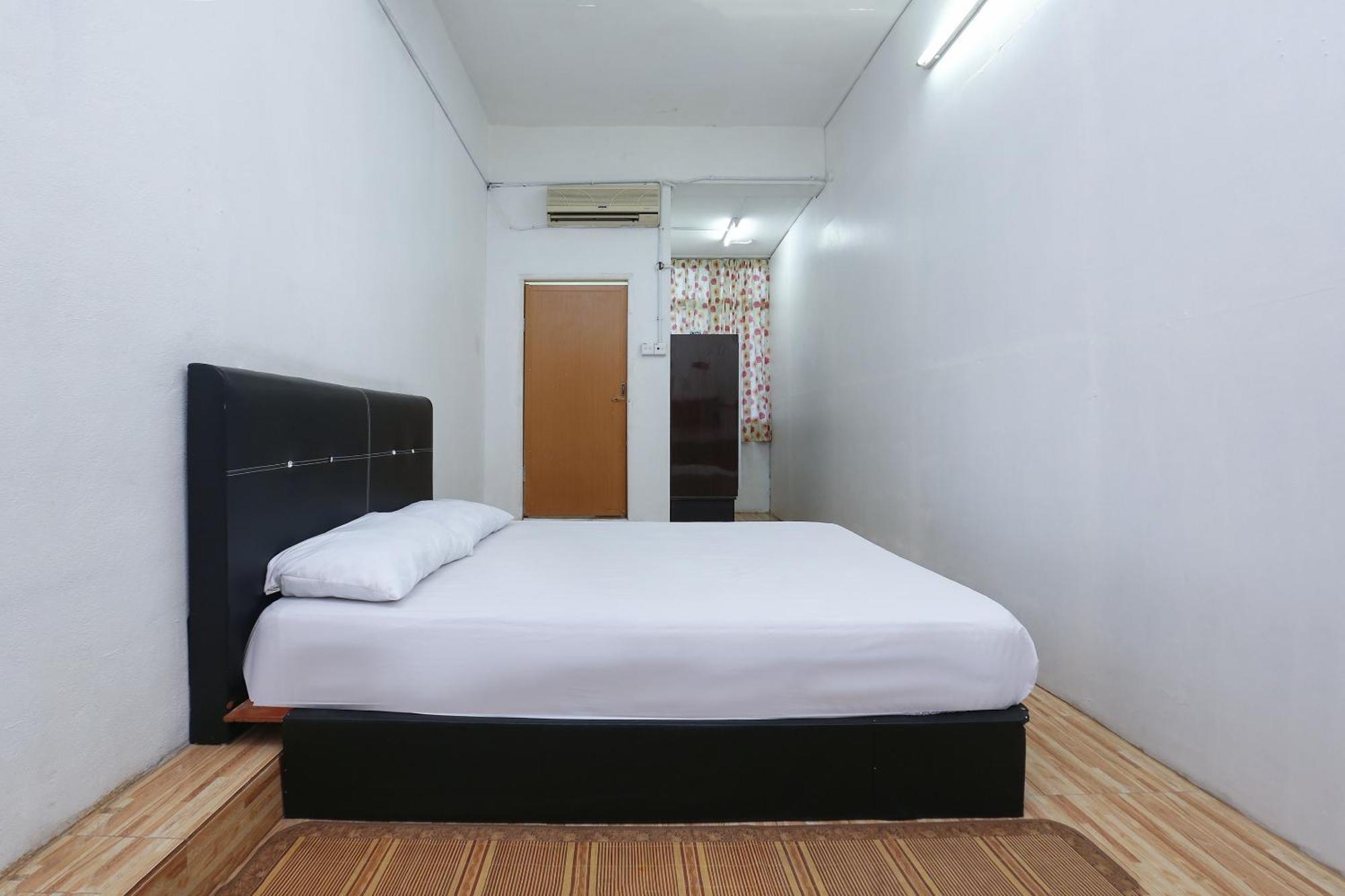 Oyo 89755 D&D Budget Inn Kota Bharu Zewnętrze zdjęcie